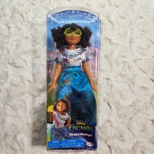 Disney's - Encanto Mirabel Madrigal Doll NIP